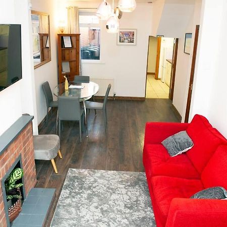 Cheerful 2 Bedroom House In The Heart Of Belfast Exteriér fotografie