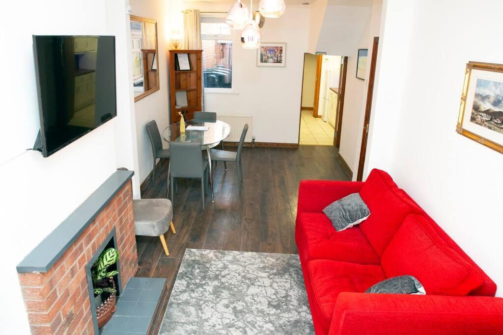 Cheerful 2 Bedroom House In The Heart Of Belfast Exteriér fotografie